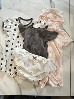 フリル付きロンパースとパンツ 3着セット 60~70サイズ まとめ売り