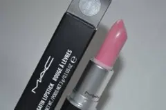 M.A.C SATIN SNOB A82マック サテンリップスティックのサムネイル