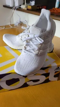 adidas Ultra Boost ホワイト