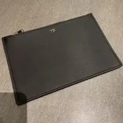 新品 ♡ 免税店TOM FORD トムフォード フラットポーチ ブラックのサムネイル