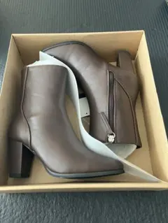 Item thumbnail for item 5a3cfcbd-1d26-4f20-b117-b4f1c4d252b1