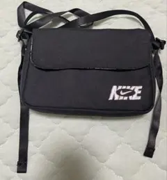 Nike ショルダーバッグ 黒