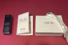 ギフト包装　Dior アディクトリップグロウオイル 012
