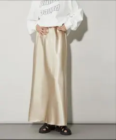 ＜CITEN＞エッセンシャルサテンスカート　ベージュ