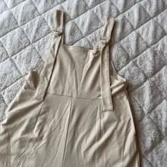 アミスタ オールインワン サロペット ノースリーブ ベージュ ワイドパンツ