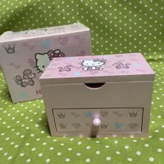 2006サンリオ ハローキティ 木製チェスト