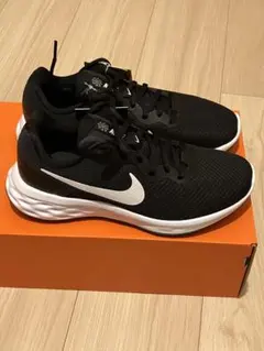 【新品】NIKE レボリューション6 ブラック23.5cm