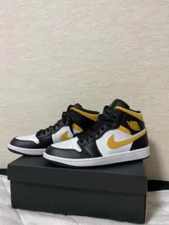 Nike Air Jordan 1 Mid White/Pollen-Black