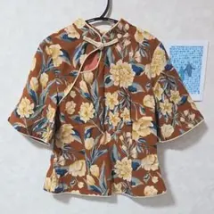 tnewties《今日もフォーチュンクッキーがある》チャイナトップス(タグ付き)