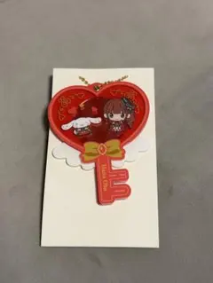 = LOVE 大場花菜 シナモン スライドミラーキーホルダー