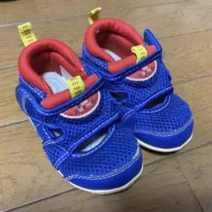 ニューバランス 水陸両用サンダル12.5センチ