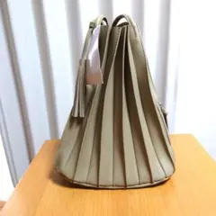 新品/プリーツショルダーバック/巾着ショルダーバック