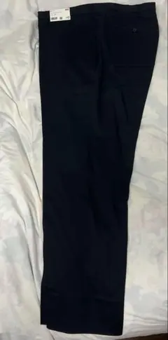 【新品未使用】UNIQLO ストレッチウールスリムフィットパンツ 120cm