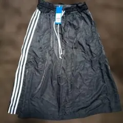 adidas FU3807 ブラック/ホワイト ロングスカート Mサイズ