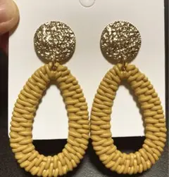 Item thumbnail for item 365646d3-9474-4b4b-aff3-34194e7a4145