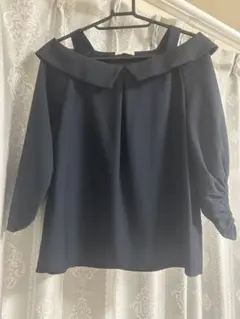 earth music&ecology ネイビーオフショルダー五分袖ブラウス