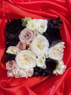 プリザーブドフラワー ギフト 色味：白と黒お祝い 中型、