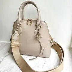 dazzlinスクエアロゴ エンブレムチャーム ボストン 2way ハンドバッグ