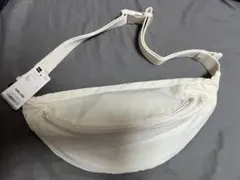 GU ソフトナイロンウエストバッグ オフホワイト