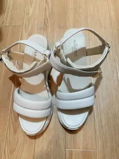 未使用級☆+diana プラスダイアナ ストリングサンダル 厚底 23.5cm 