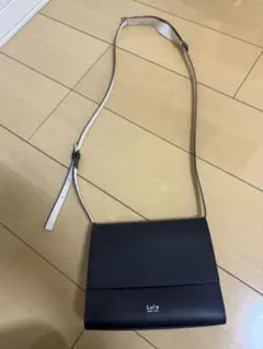 レザー ショルダーバッグ