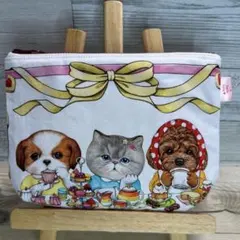 ハンドメイド コヤンイサムチョン ダーツ入りポーチ - メルカリ
