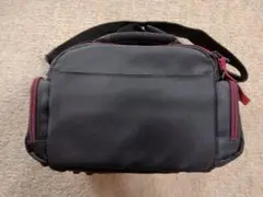 コンパクト黒ナイロンカメラバッグ