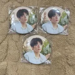 TXTテヒョン カプセルトイ 缶バッチ