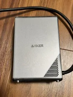 Anker Prime （14-in-1， Dual Display 160w)