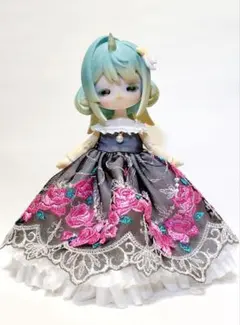 ハンドメイド　オフショルダードレス　黒×ピンク①　アンティーユ萌獣魔法　呦呦鹿鳴