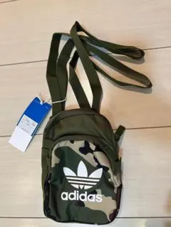 adidas 迷彩ショルダーバッグのサムネイル
