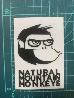 NATURAL MOUNTAIN MONKEYS カッティングステッカー