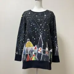 グラニフ　ブライアンワイルドスミス　コラボ　トレーナー　街　夜　風景　春のサムネイル