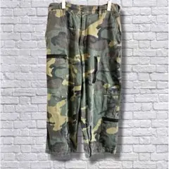 kookyn カーゴパンツ 迷彩　極太　ワイド　ジップポケット付のサムネイル