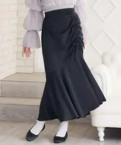 ems excite シャーリングマーメイドスカート