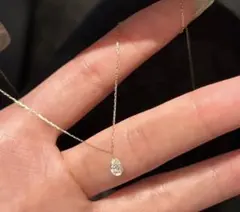 ドロップ型ネックレス