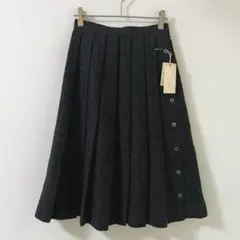 4821 デザインプリーツスカート　ひざ下丈　日本製　グレー　大人綺麗め　清楚