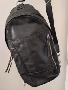 COACHボディバッグ