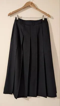 【美品】GU プリーツミディスカート ブラック M プレッピー