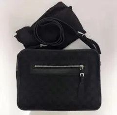 美品☆　グッチ　GGキャンバス　ショルダーバッグ　カメラバッグ　クロスボディ