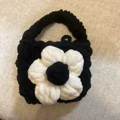 AirPodsケース 小物入れ 花 ブラック ホワイト 編み物