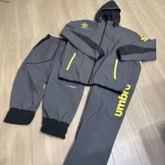 umbroウォームアップジャケット&パンツセットアップ+3/4パンツ 3点セット