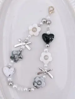 Item thumbnail for item 8fea0107-1246-4d74-97b3-177ee0fcd28a