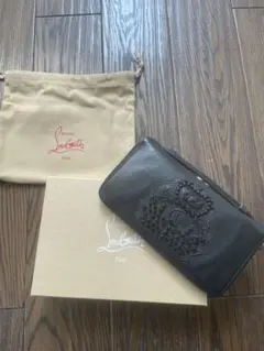 【レアモデル】正規品　クリスチャンルブタン　長財布のサムネイル