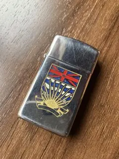The Vietnam Zippo: 1933-1975 - メルカリ