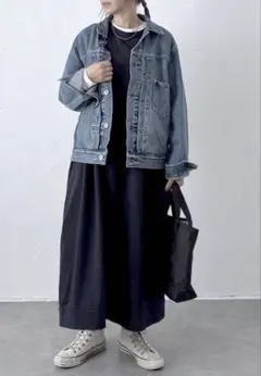 Item thumbnail for item 9bb7a698-e2be-4ec0-bc8e-b284c546d69e