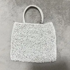 アンテプリマ スタンダード スクエア ミディアム ホワイト ハート