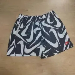 NIKE ペイント総柄プリント ショートパンツMサイズ ハーフパンツ　ポケット付