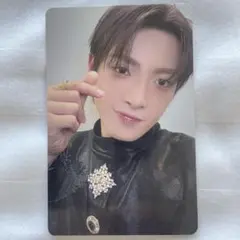 ホンジュン　ATEEZ MIGHTEEZ ポップアップ　韓国　ランダムトレカ