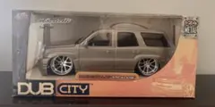 JadaToys DUB CITY 2002 ChevySilverado - メルカリ